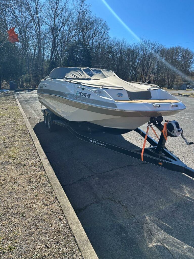 2010 NauticStar 230DC Sport Deck - photo 7