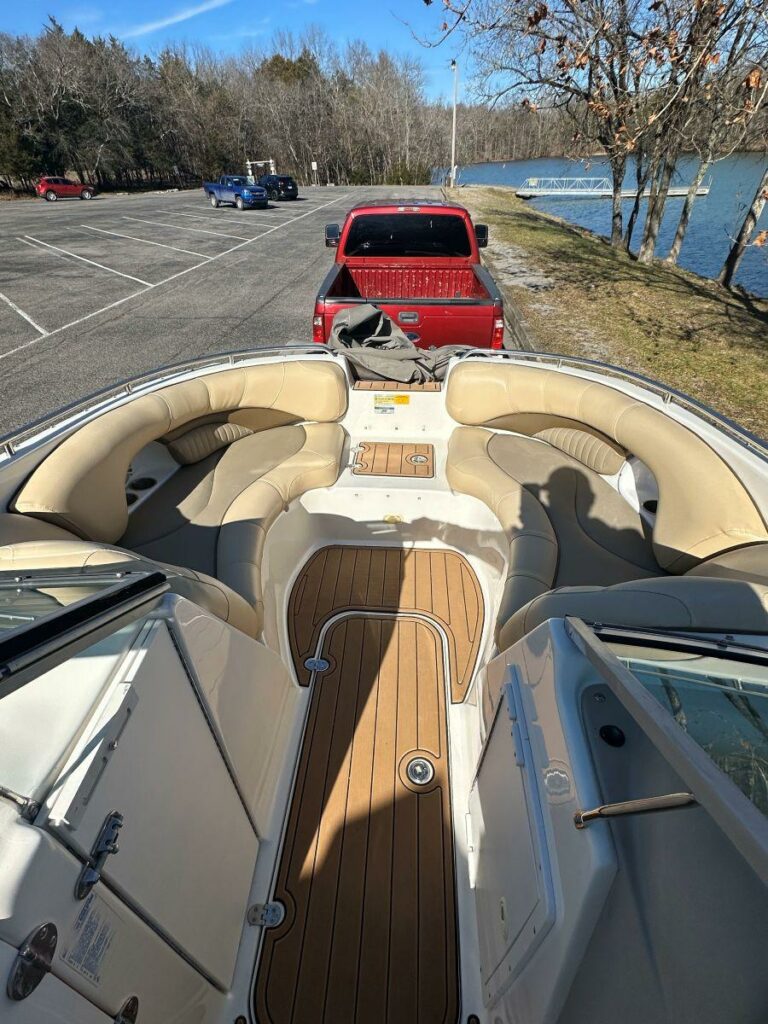 2010 NauticStar 230DC Sport Deck - photo 11