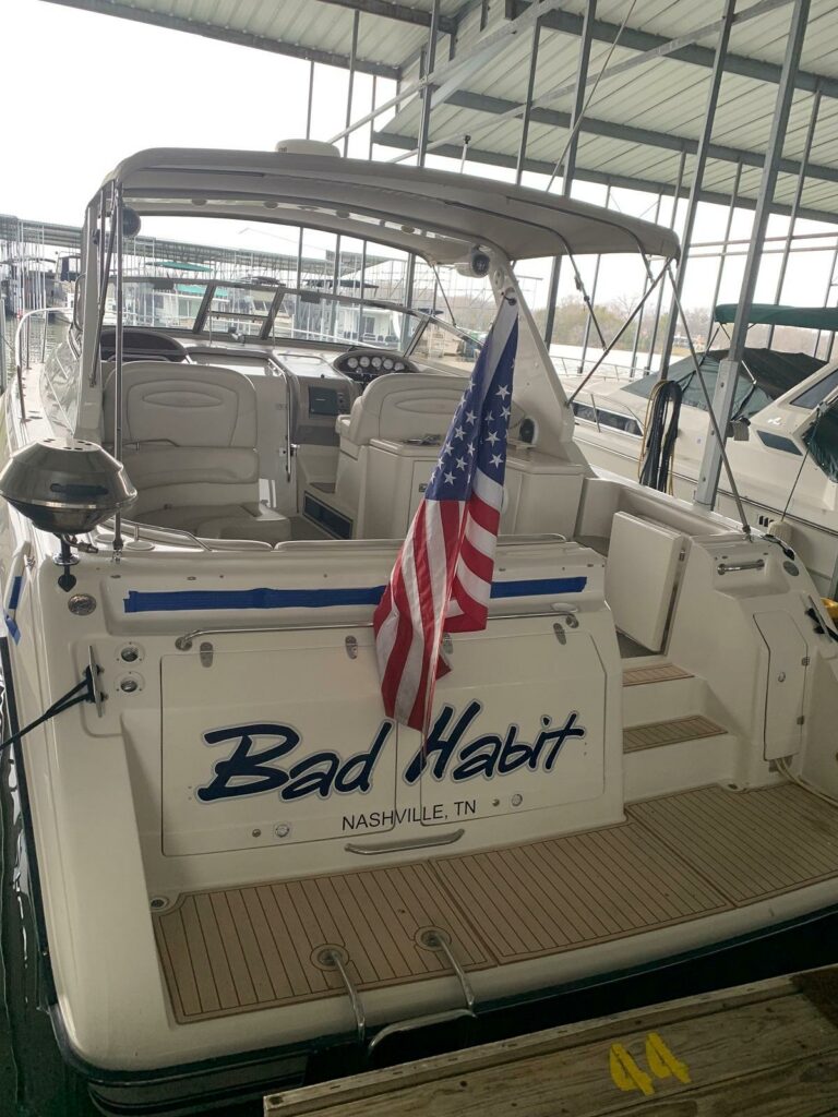 1999 Regal 402 - photo 12