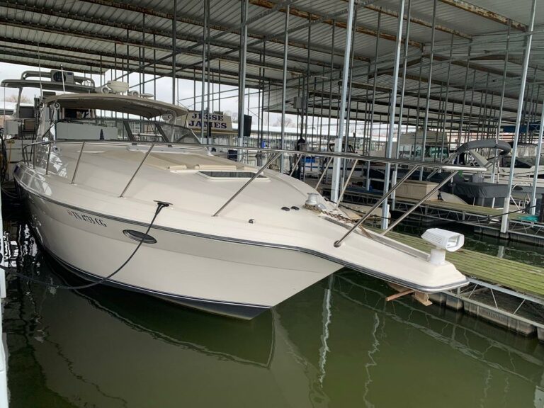 1999 Regal 402 - photo 14