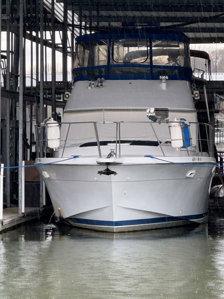 1988 Chris-Craft 426 Catalina