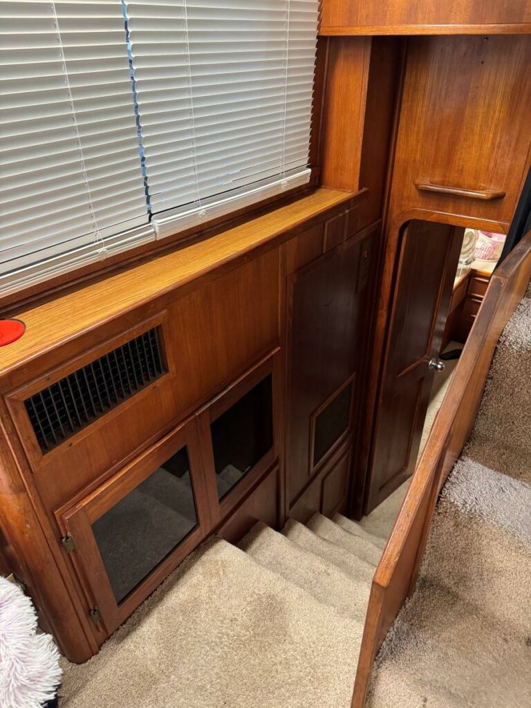 1988 Chris-Craft 426 Catalina - photo 36