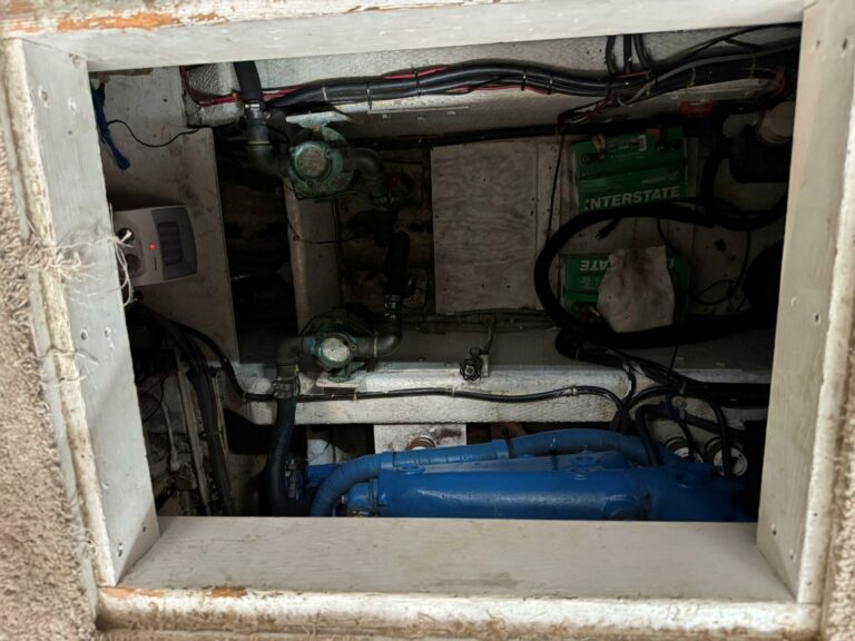 1988 Chris-Craft 426 Catalina - photo 55