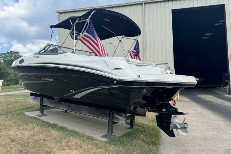 2017-stingray-235-lr-power-9729387-20250903182532800-4-1