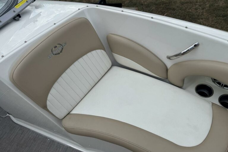 2017-stingray-235-lr-power-9729387-20250903182545690-2-2