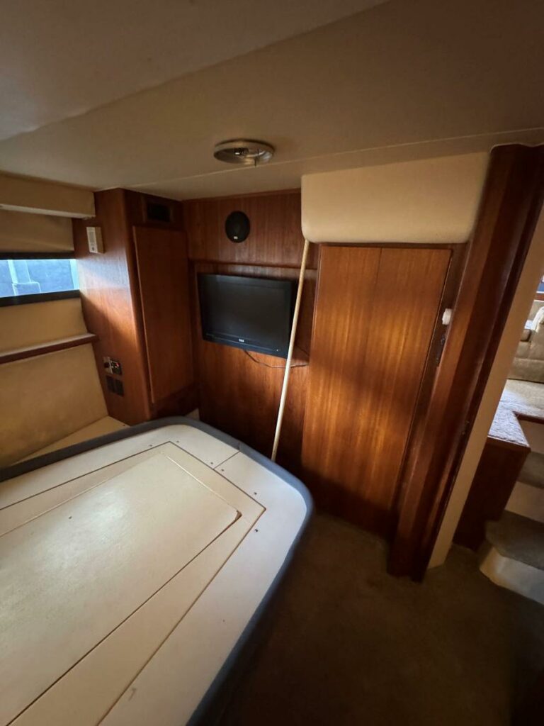 1994-carver-350-aft-cabin-power-9827415-20250604182640010-1_XLARGE