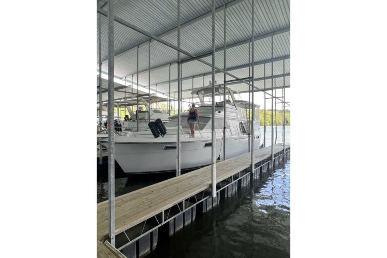 1987-carver-42-aft-cabin-motor-yacht-power-9990177-20251023173353615-4