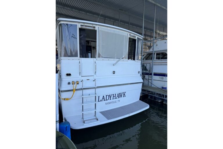 1987-carver-42-aft-cabin-motor-yacht-power-9990177-20251023173354748-3