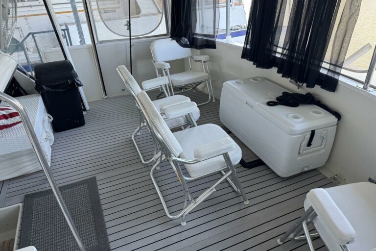 1987-carver-42-aft-cabin-motor-yacht-power-9990177-20251023173355777-1