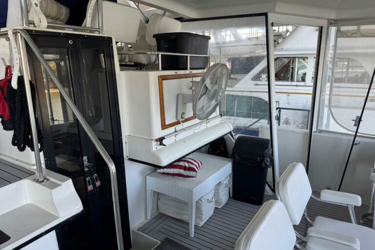 1987-carver-42-aft-cabin-motor-yacht-power-9990177-20251023173356015-2