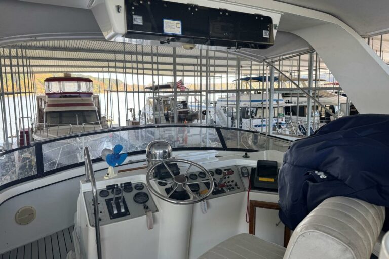 1987-carver-42-aft-cabin-motor-yacht-power-9990177-20251023173357448-3