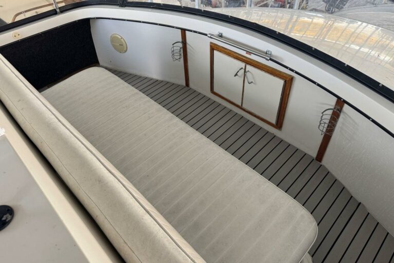 1987-carver-42-aft-cabin-motor-yacht-power-9990177-20251023173358743-3
