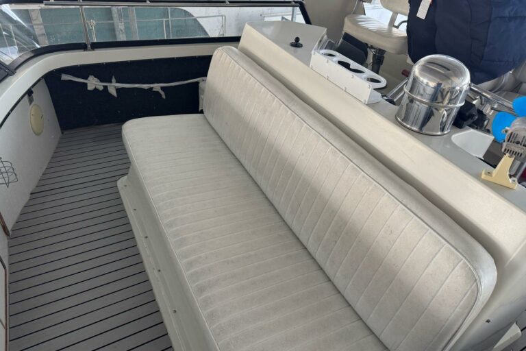 1987-carver-42-aft-cabin-motor-yacht-power-9990177-20251023173359582-1