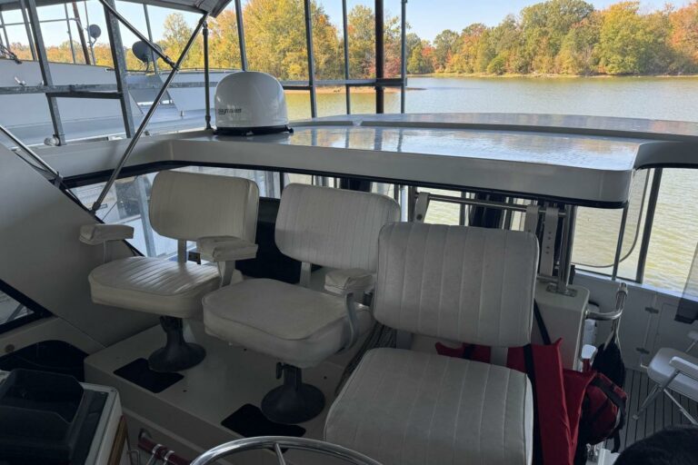 1987-carver-42-aft-cabin-motor-yacht-power-9990177-20251023173359725-2