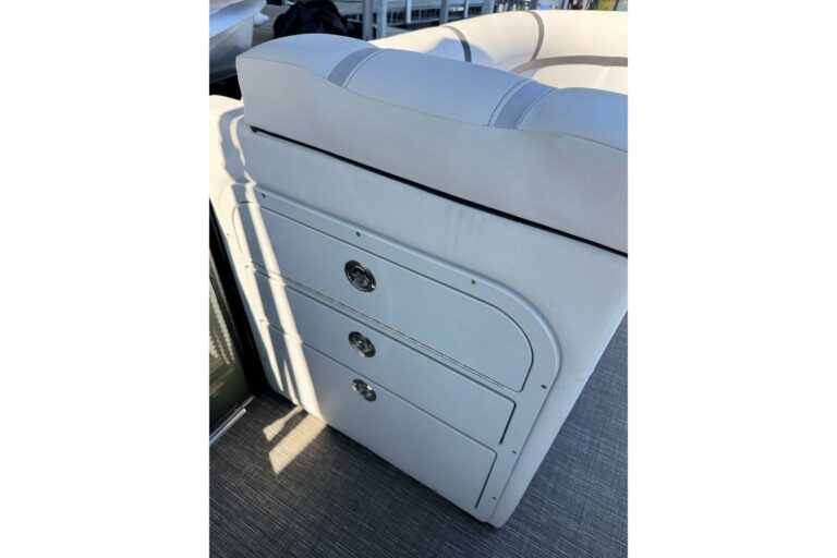 2024-crest-classic-lx-220-slrc-power-10078241-20260209134040223-3-1