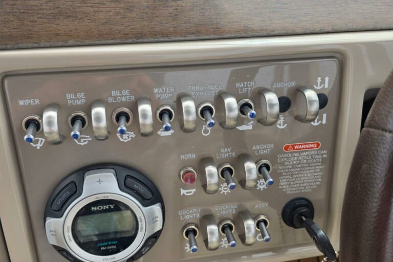 2011-sea-ray-slx-250-power-10115883-20260317072556249-2
