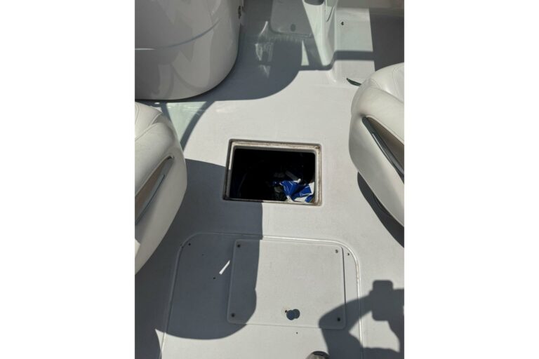 2005-four-winns-234-funship-power-10259475-20260722090919352-4-1