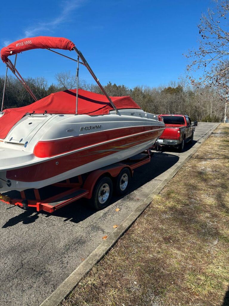 2005-four-winns-234-funship-power-9674191-20250204145749193-1_XLARGE-1