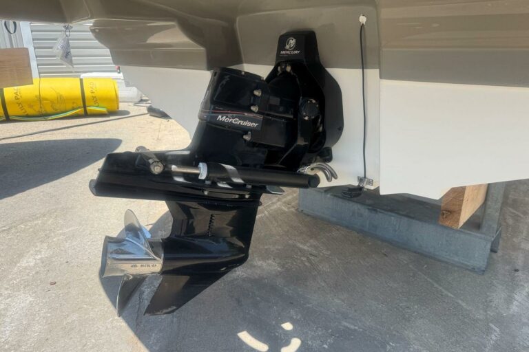 2006 Sea Ray 220 Sundeck - photo 11