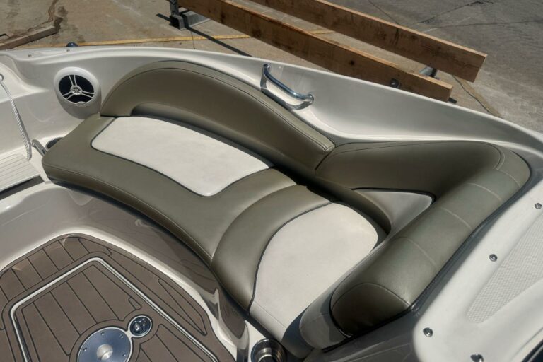 2006 Sea Ray 220 Sundeck - photo 26