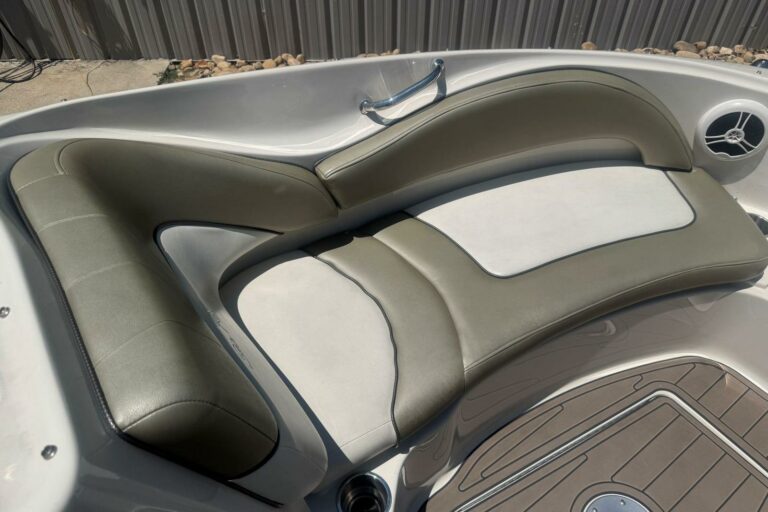 2006 Sea Ray 220 Sundeck - photo 27