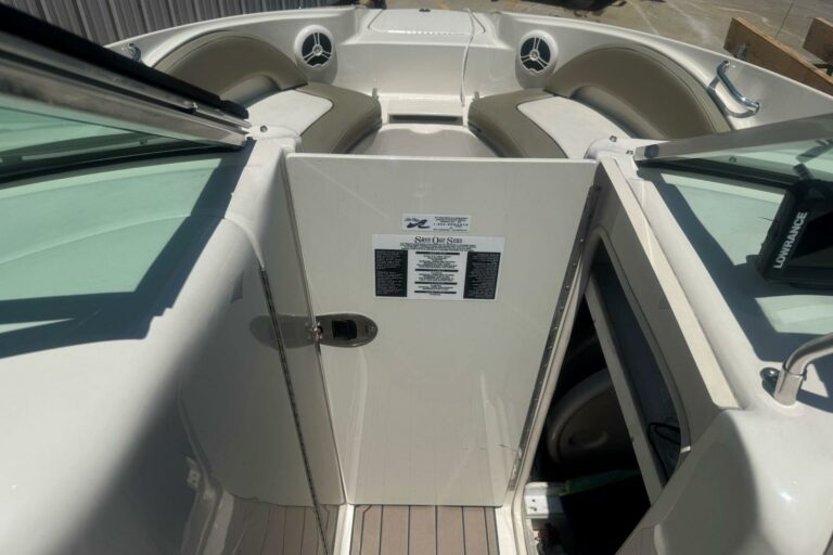 2006 Sea Ray 220 Sundeck - photo 33