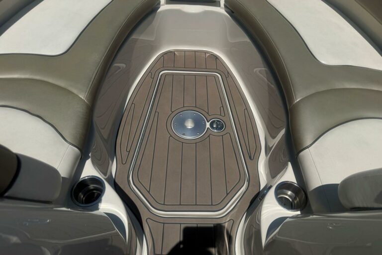 2006 Sea Ray 220 Sundeck - photo 36