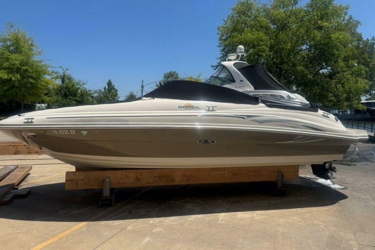 2006 Sea Ray 220 Sundeck - photo 46