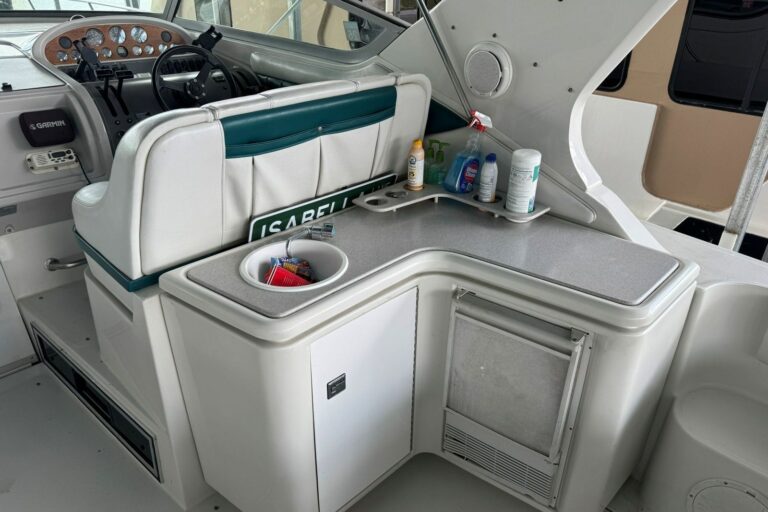 1994 Regal Commodore 400 - photo 15