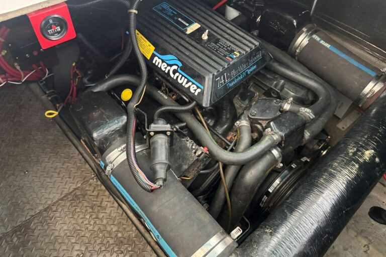 1994 Regal Commodore 400 - photo 42