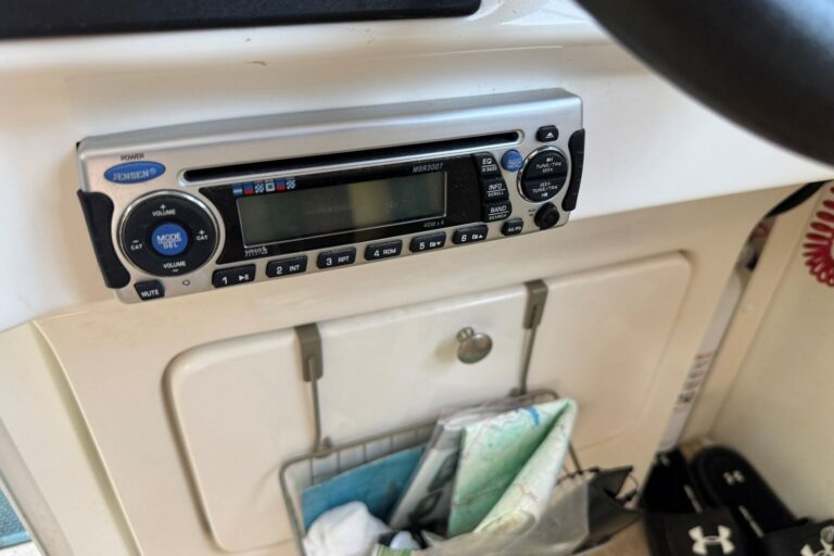 2011-catamaran-cruisers-lil-hobo-31-power-10286505-20260813123251908-2