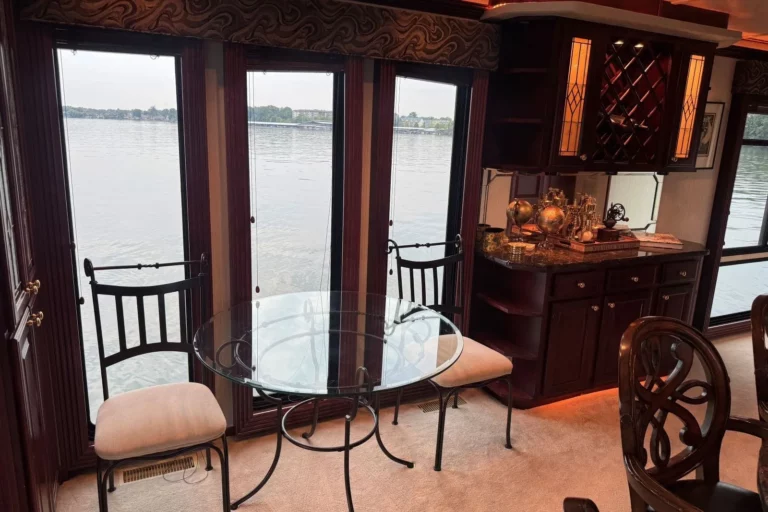 listing_2cf726a1ec964500a2e3b6b06476017e