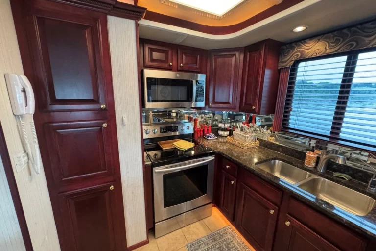 listing_7972db7cc746461bb0806483eb3e1f91