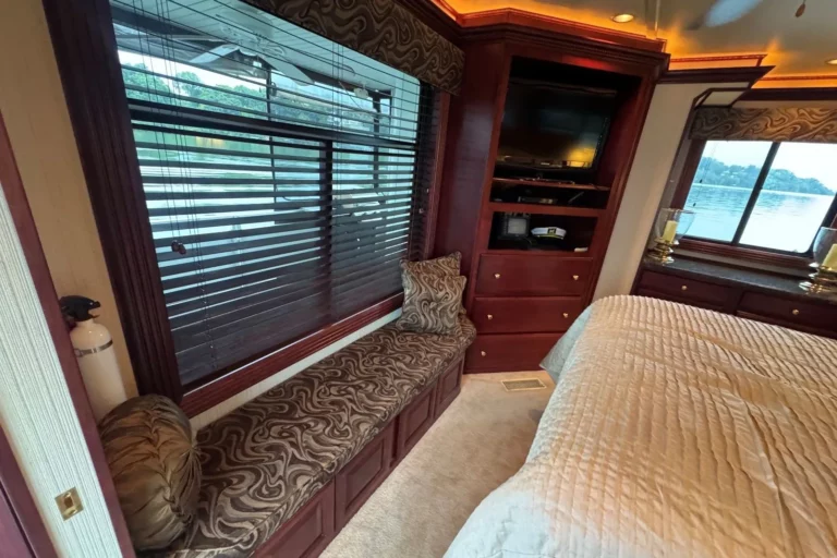 listing_c45288af78a24911a62c2934c30f2bb2