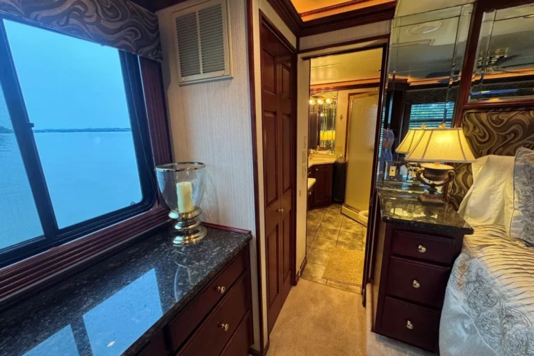 listing_c48c2a422f444ea5bc99903cd7333cca