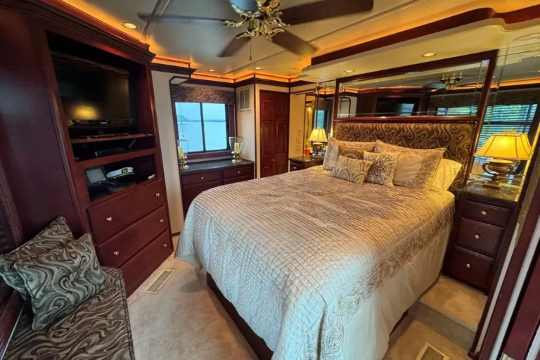 listing_ec8a1e571e3a4990b3688e99d26eec75