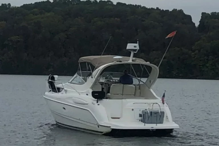 2000 Bayliner 3055 Ciera