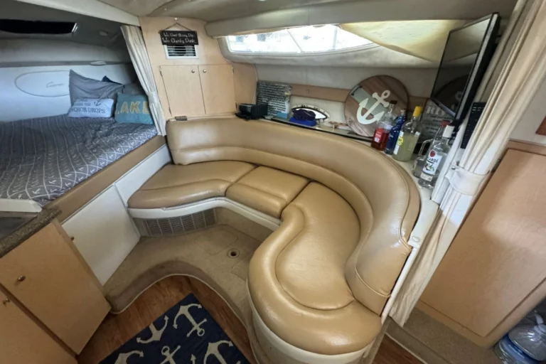 2000 Bayliner 3055 Ciera