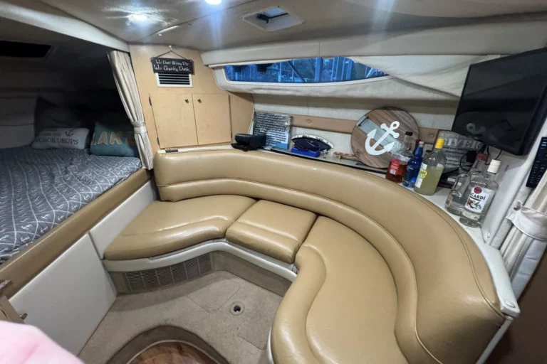 2000 Bayliner 3055 Ciera
