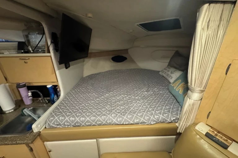 2000 Bayliner 3055 Ciera
