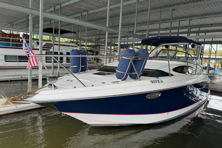 2006 Regal 3060 Window Express