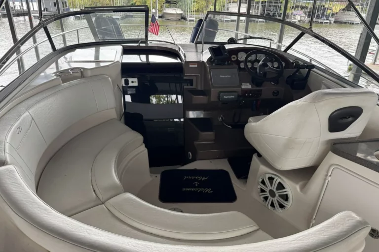 2006 Regal 3060 Window Express