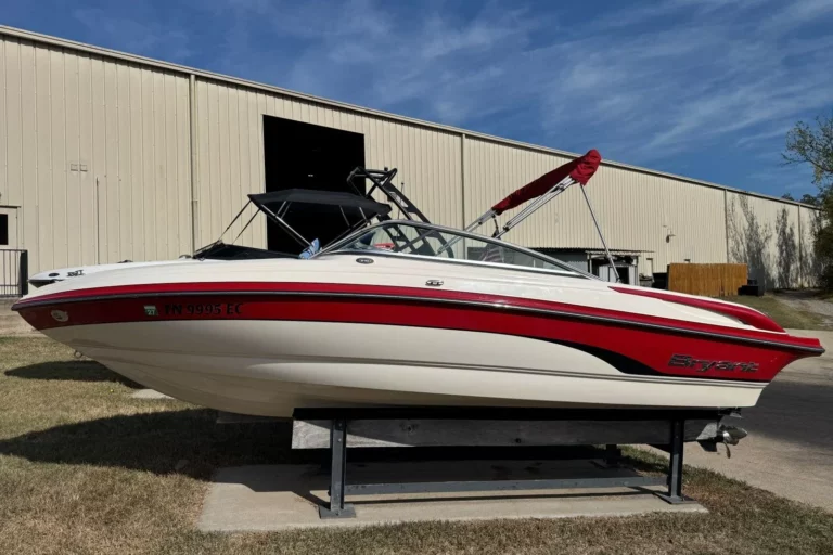 2011 Bryant 210