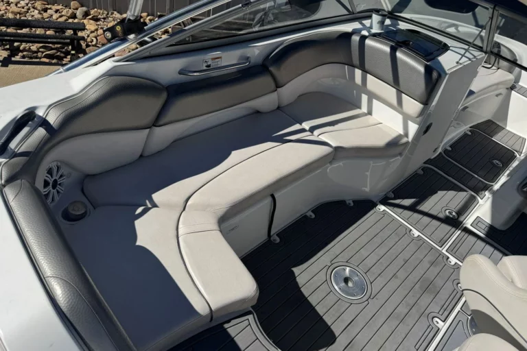 2011 Yamaha Boats AR210