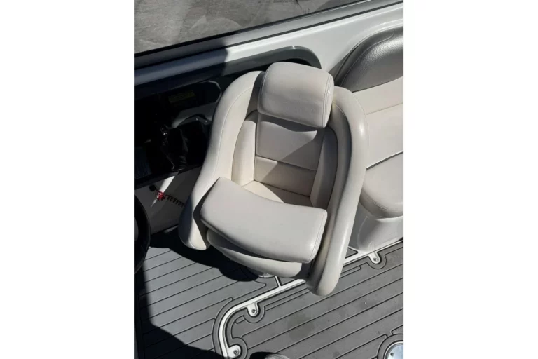 2011 Yamaha Boats AR210