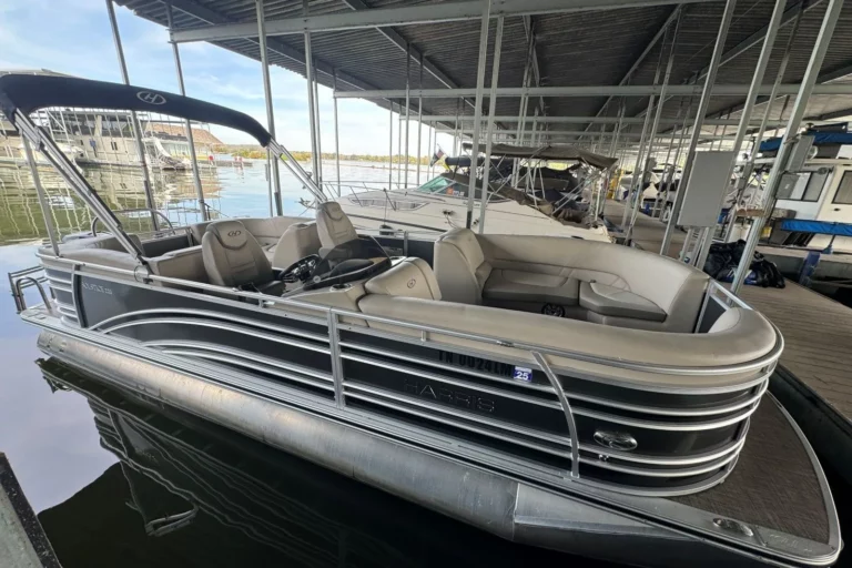 2017 Harris Solstice 220