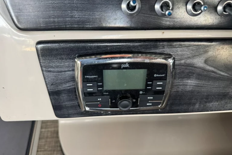 2017 Harris Solstice 220