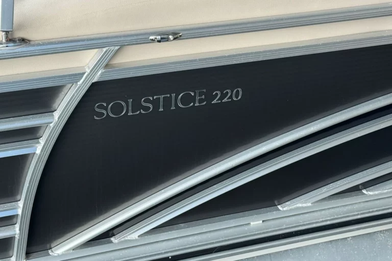 2017 Harris Solstice 220